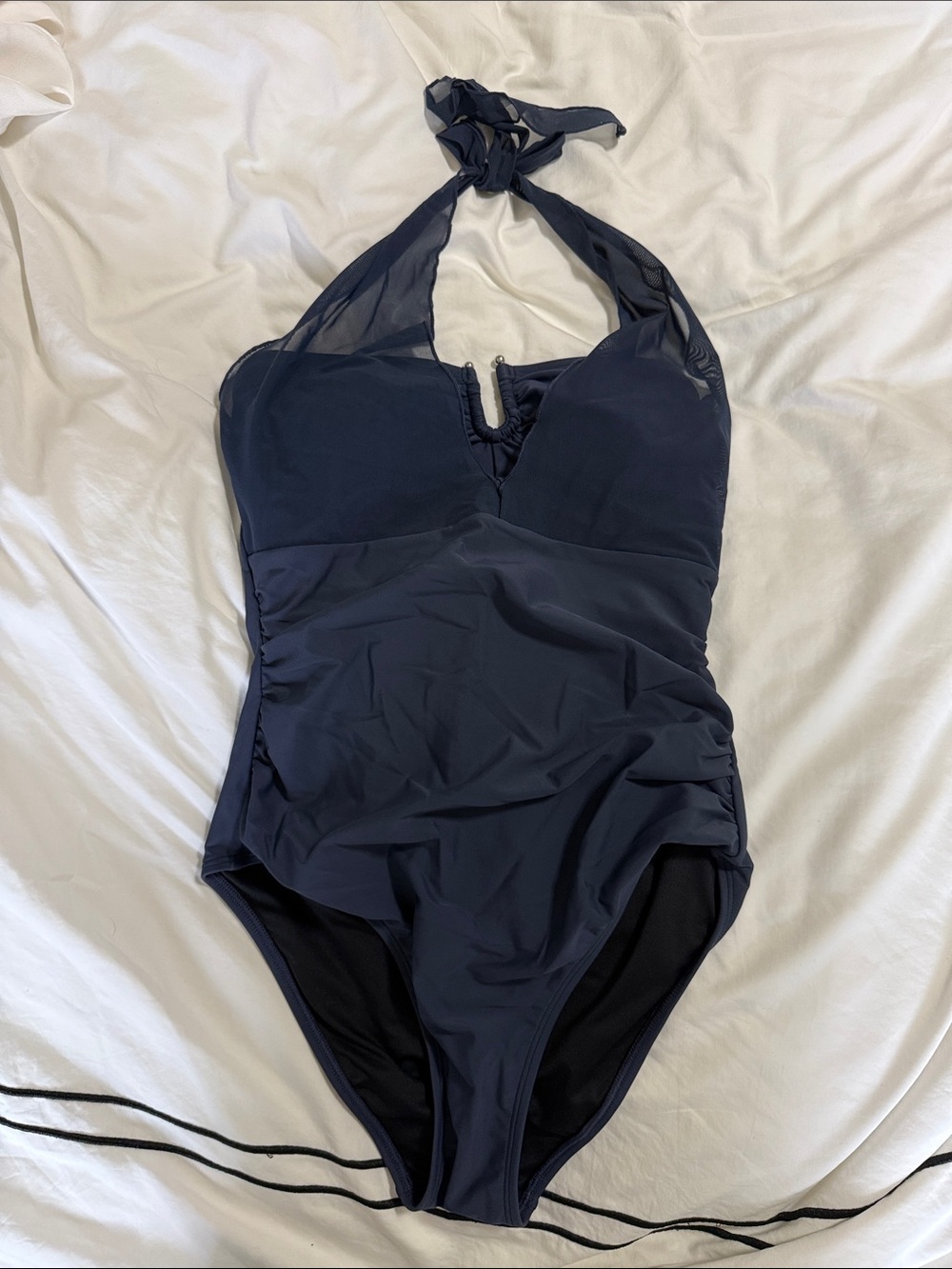 CUPSHE Halter One-Piece Swimsuit in Navy